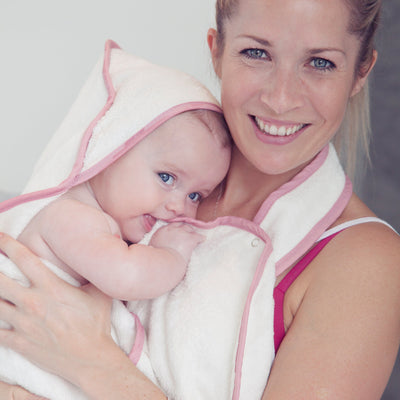 Cuddledry 'Hands-free' baby towel